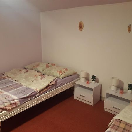 Studio Apartman Small Lili Popovaca Luaran gambar
